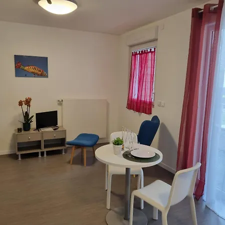 Novage - Apartman *